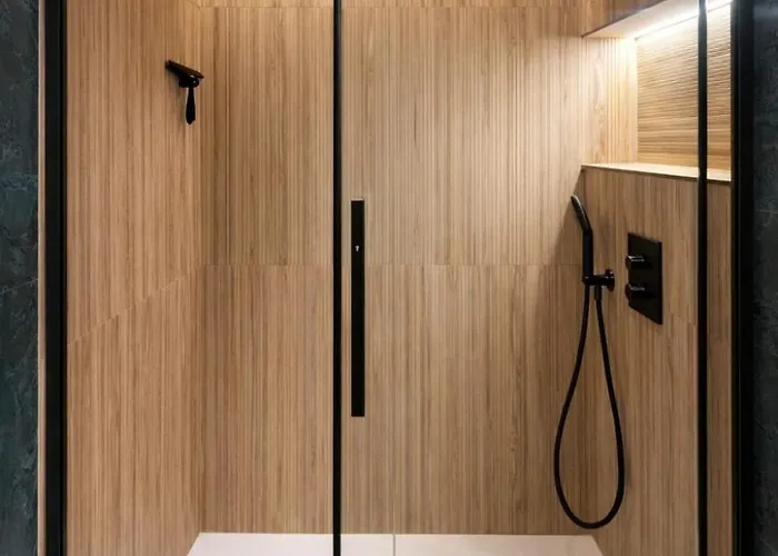 Апартаменты Designer In - Station & Center Анже